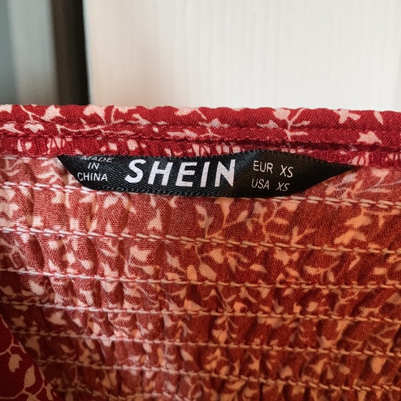 Red Floral Tank Top - Picture 4 of 4